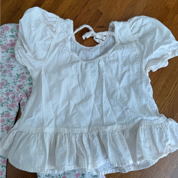 Girls Spring Outfit - Picture 3 of 4